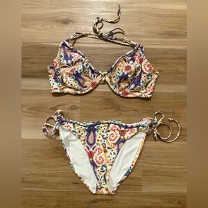 Freya paisley bikini, size 38D top and L bottom. White